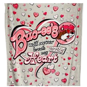 Bucees Valentine’s Day blanket